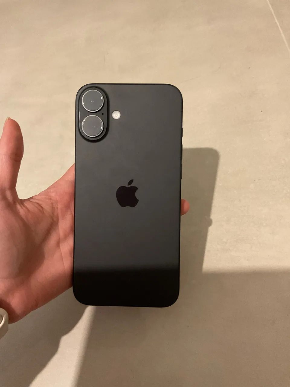 iPhone 16 plus 128gb preto - Celulares e Smartphones - Campo