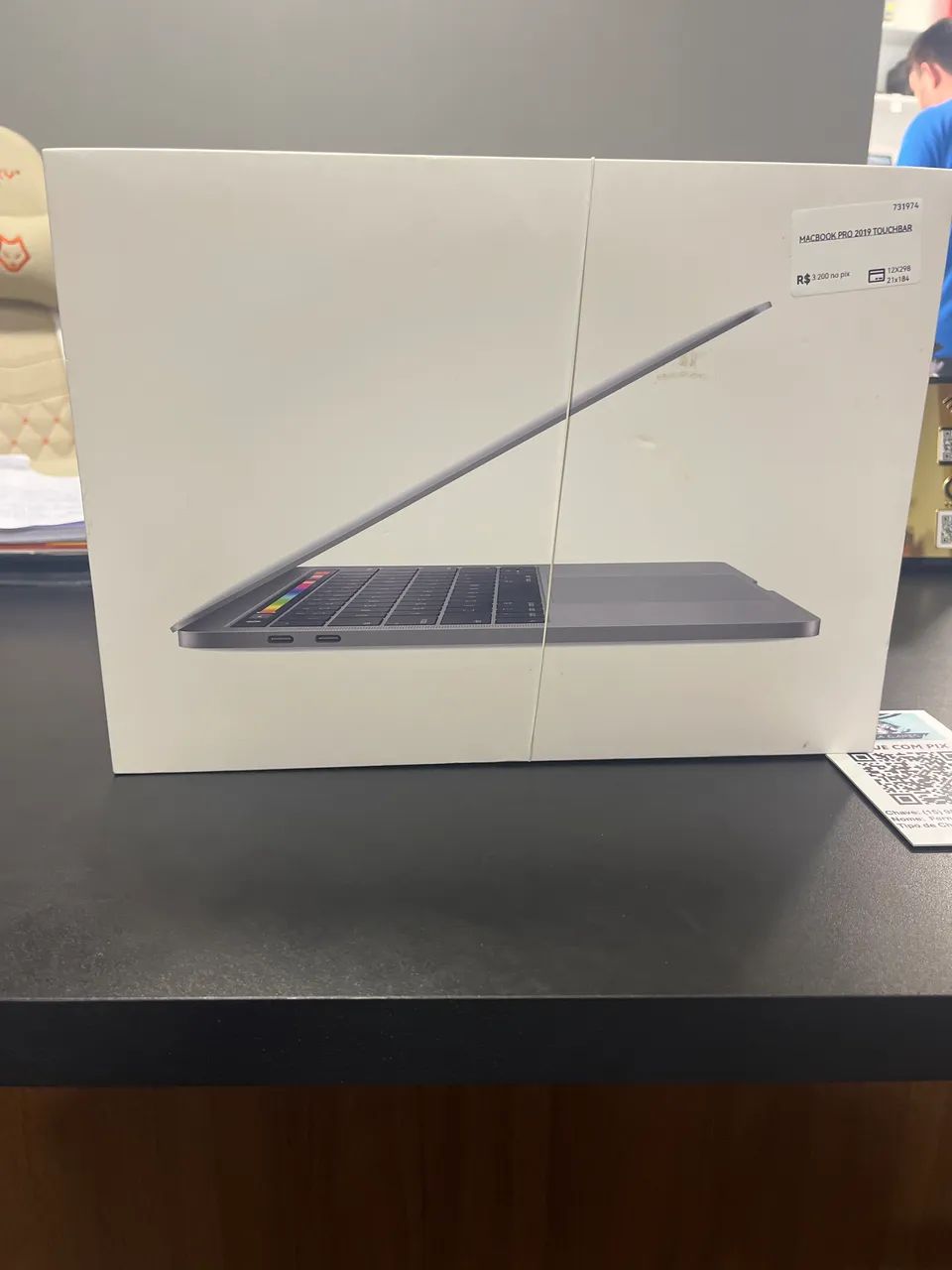 MacBook Pro 2019 Touchbar 
