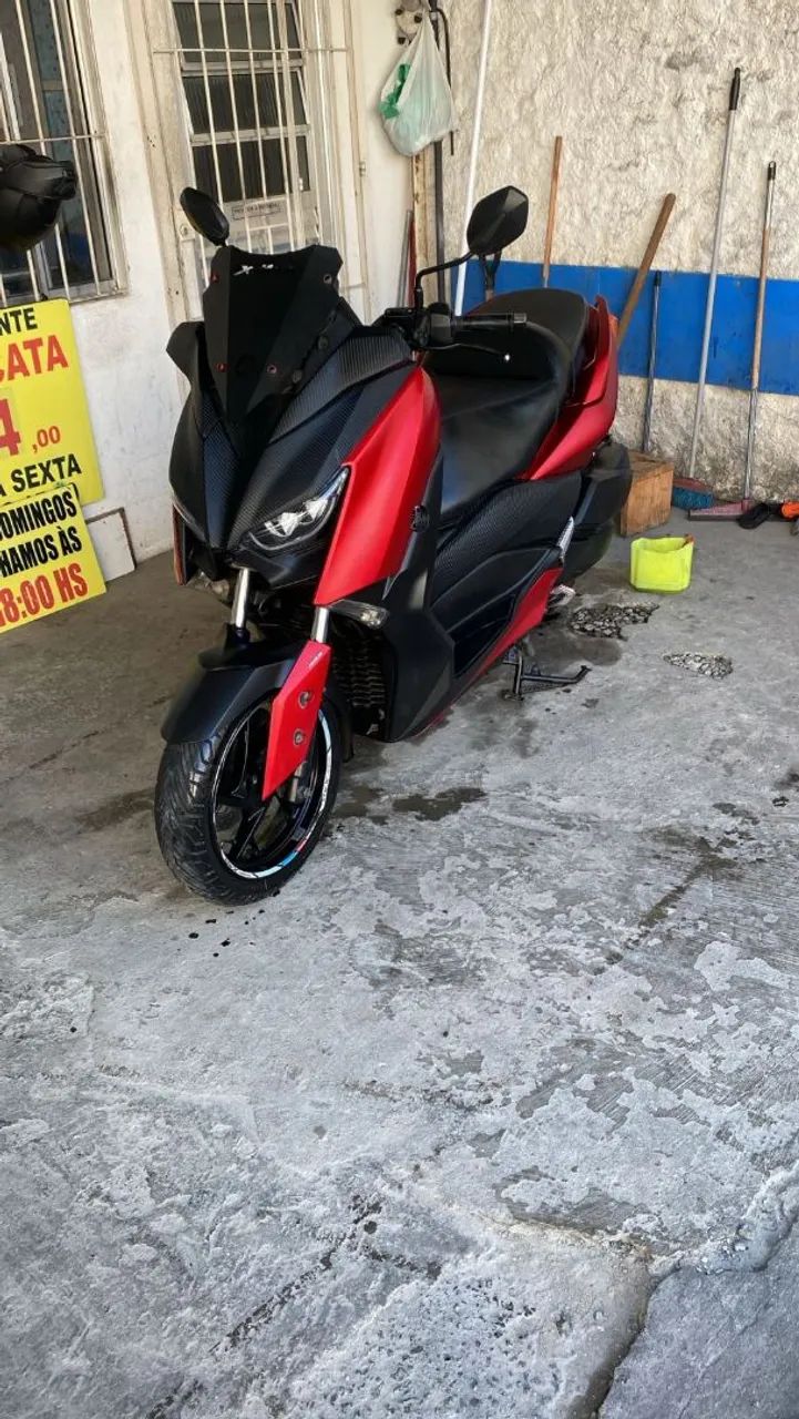 X Max 250