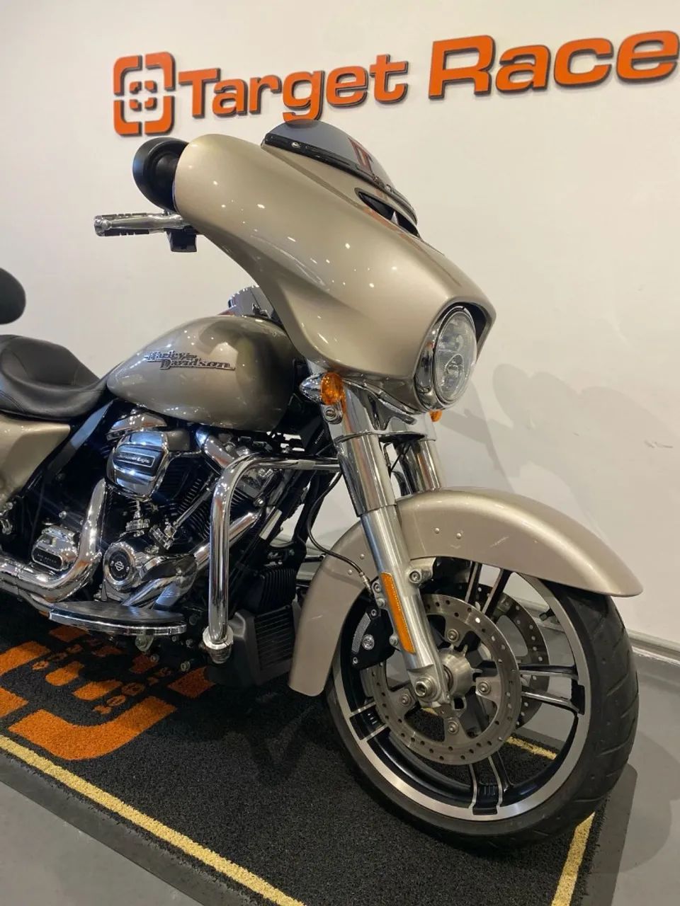 Harley-Davidson Street Glide Custom - Foto 3