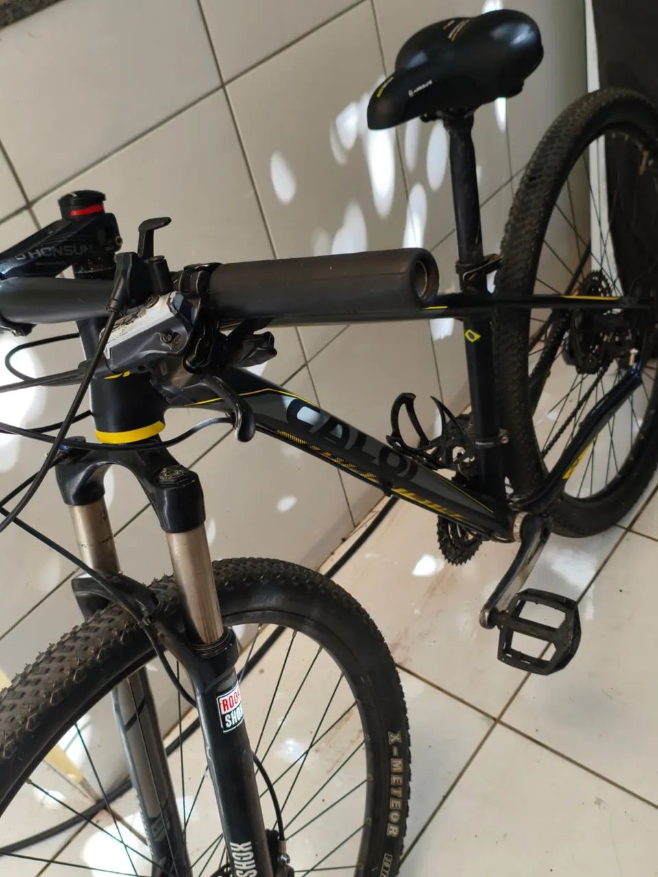Caloi black burn aro 29  - Foto 4