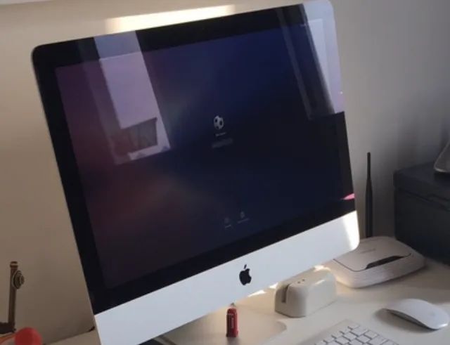 iMac 21,5