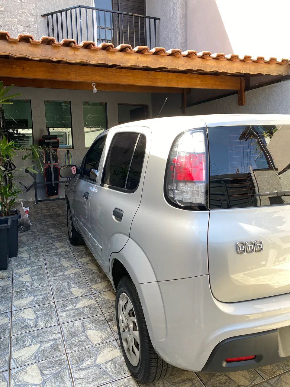 Fiat Uno Attractive 1.0 Flex 6V 5P 2017 - Foto 4