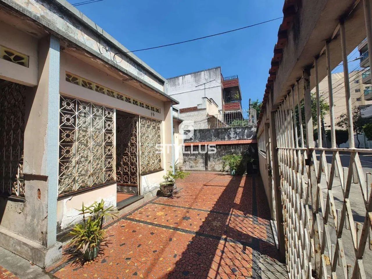 Casa Ampla em Rua Tranquila no Meier com Quintal e Potencial para Ampliação! M01X - Foto 3