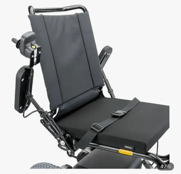 Cadeira de roda motorizada bem nova ottobock wingus - Foto 5