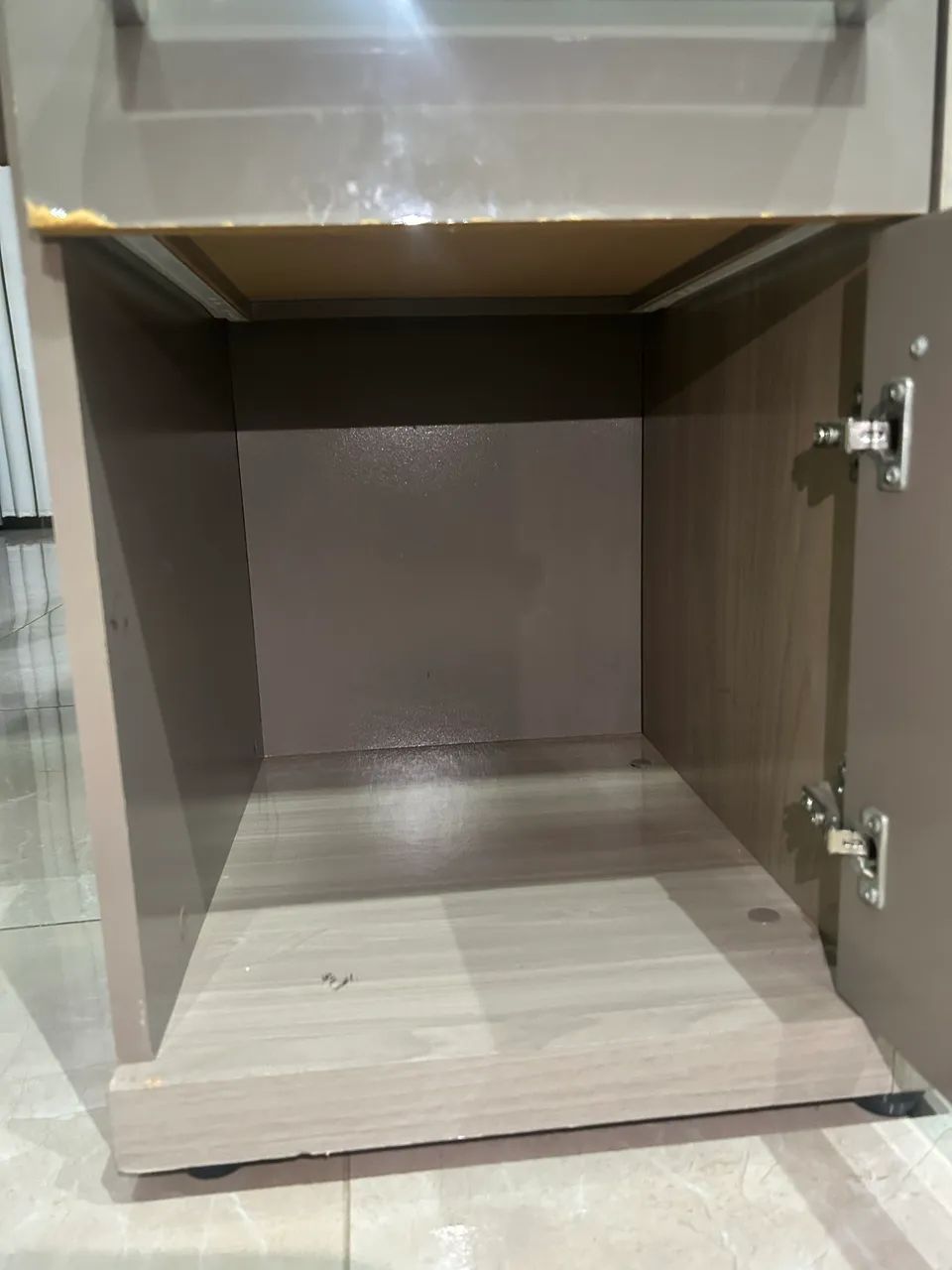 Escrivaninha cinza - Foto 5