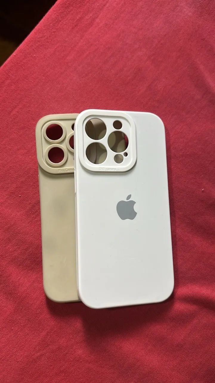 Kit 2 Capinhas para iPhone 14 Pro - Branca e Dourada com Proteção para Câmera