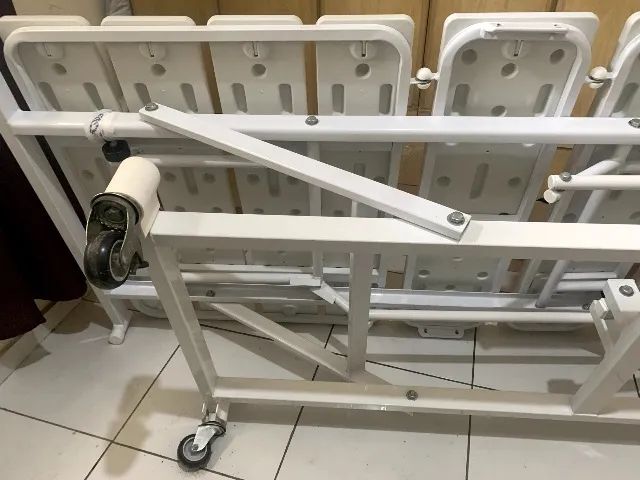 Cama hospitalar manual Desematec - Foto 3