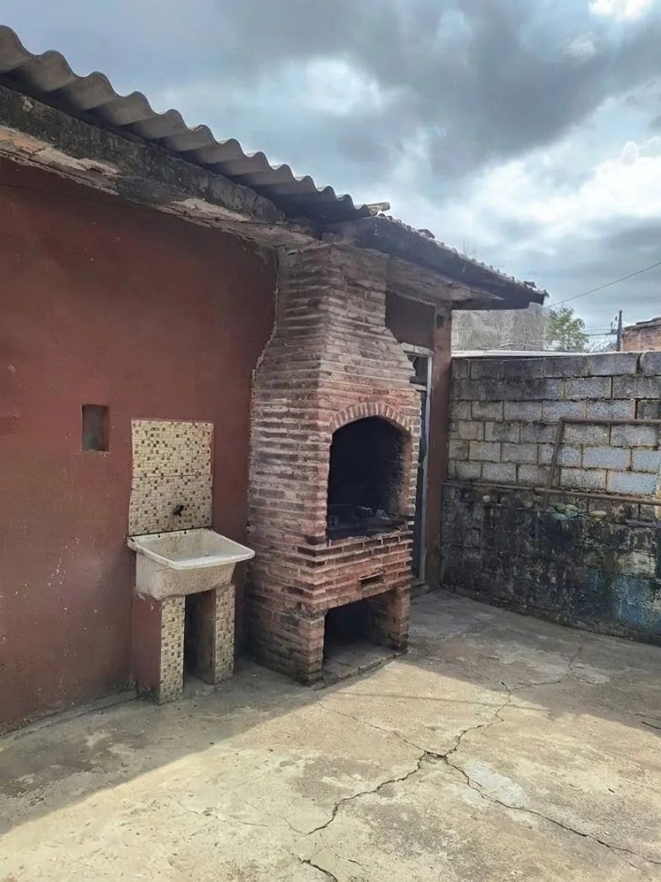 Casa ótima localização p reformar - Foto 3