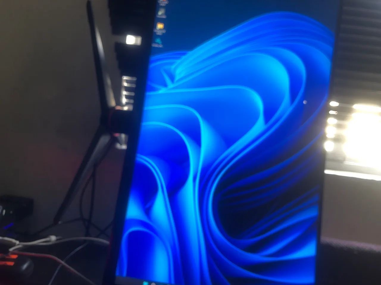 Monitor 240hz 0,5 ma  AOC 27 Pol - Foto 2