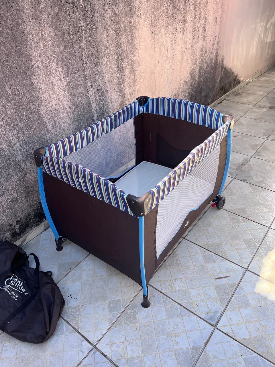 Berço modelo chiqueirinho  - Foto 3