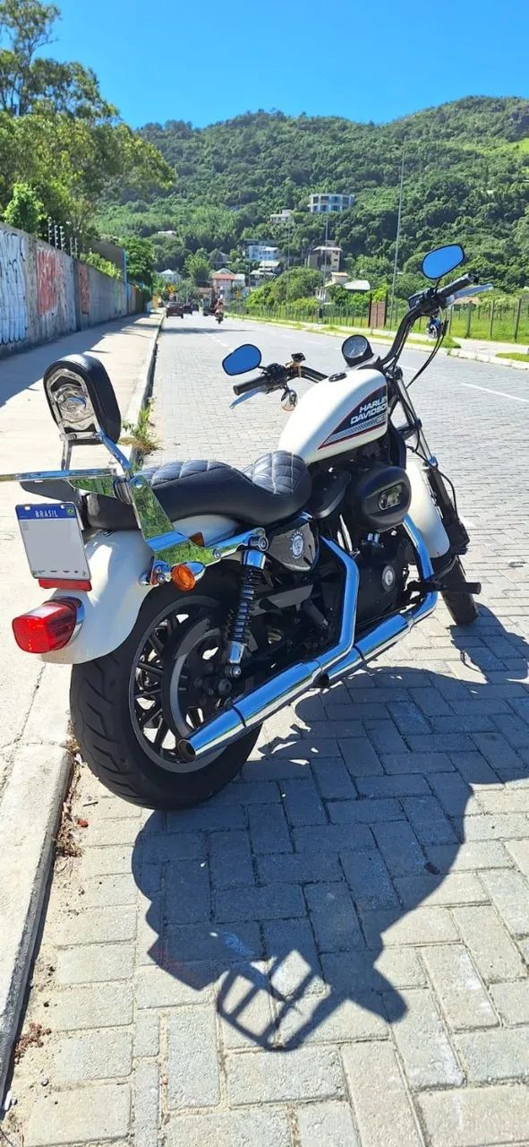 Sportster 883 Roadster 2014 - Foto 2