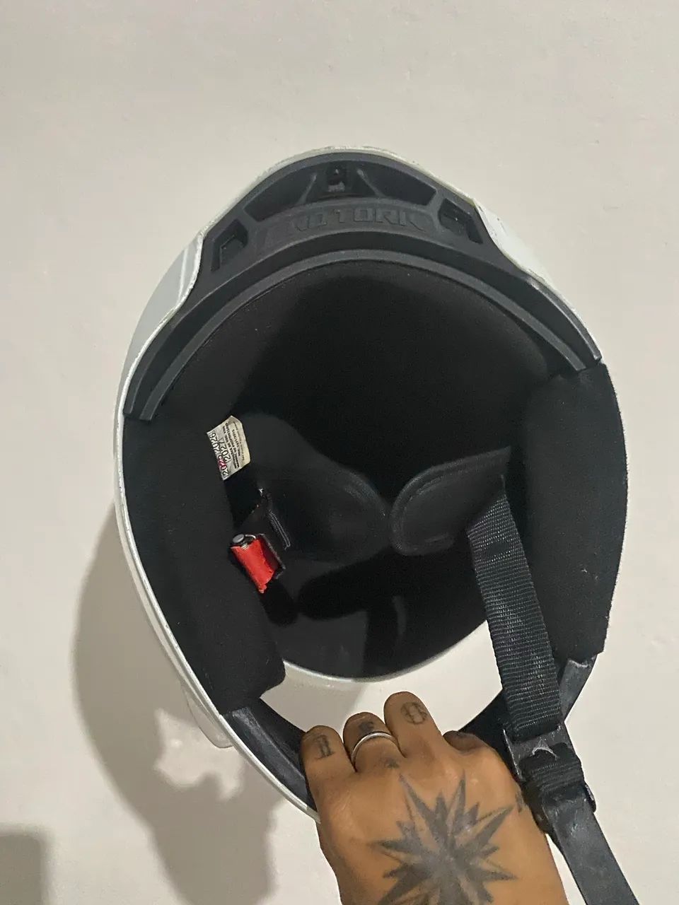 Capacete de moto tamanho 58 - Foto 3
