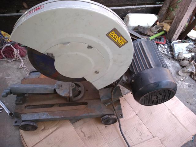 Tenho uma máquina circular de banca e um lava jato - Foto 2