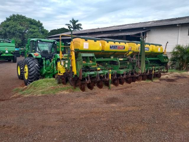 Plantadeira Tatu 13 linhas