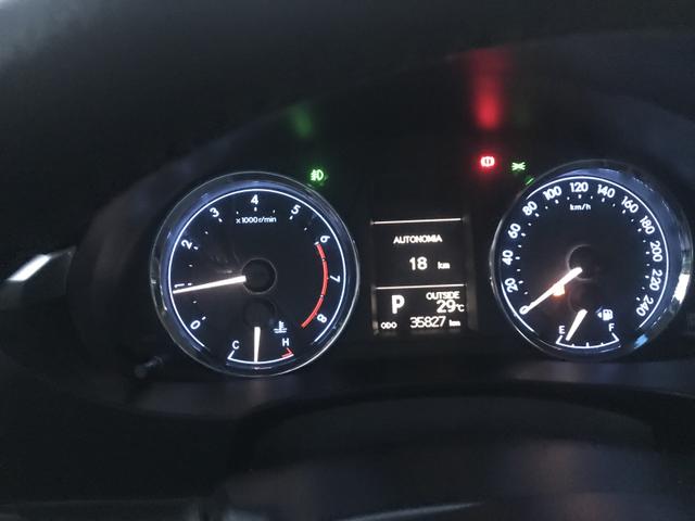 Corolla altis 2017 35 mil km - Foto 6