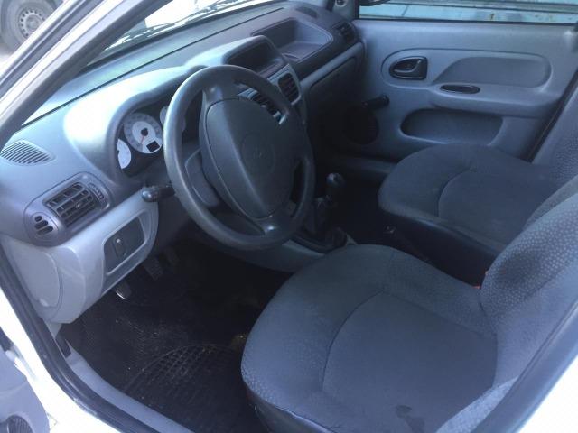 Clio - Foto 4