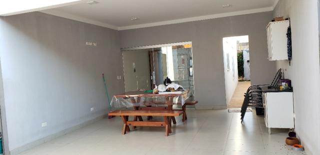Com 03 quartos bairro Morada dos Deuses Próximo a U C D B - Foto 12