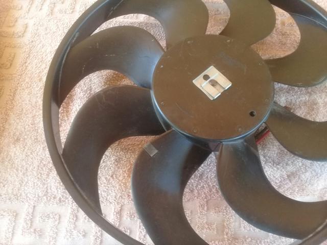 Vendo um eletroventilador do prima e outro da strada2013 valor 150 cada liga *