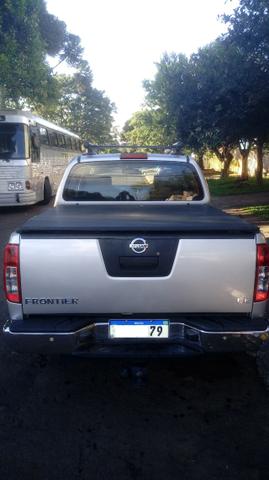 Nissan Frontier LE automática 4X4, diesel, modelo 2012 - Foto 8