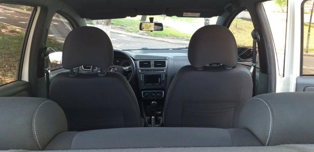 Vw Fox Run 1.6 2016/2017 Completo - Foto 7