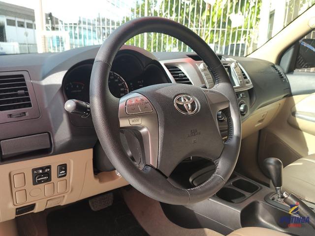 Hilux Sw4 2.7 SR Flex 5 Lugares - 2015 - Aceito Carro ou Moto como entrada - Foto 12