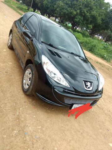 Peugeot 207 IPVA 2020 pago peneu novo completo acc troccs