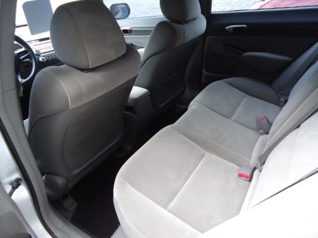Honda civic lxs 1.8 flex 4p ano 2008 prata - Foto 7