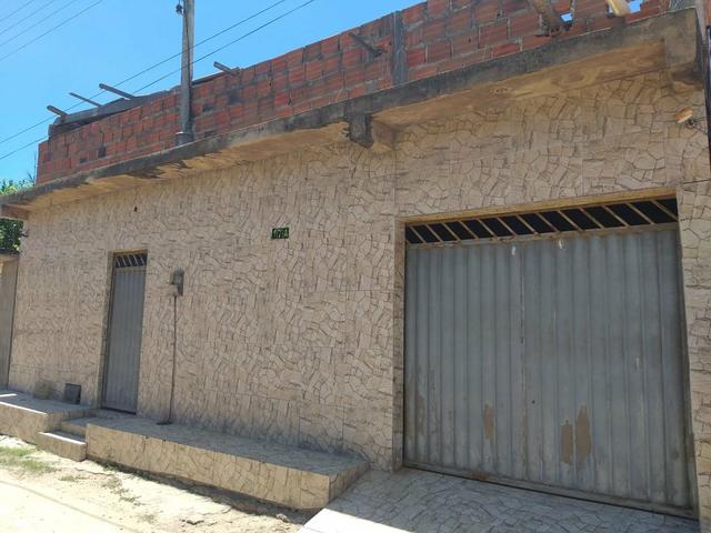 Vende-se ou troca esta casa
