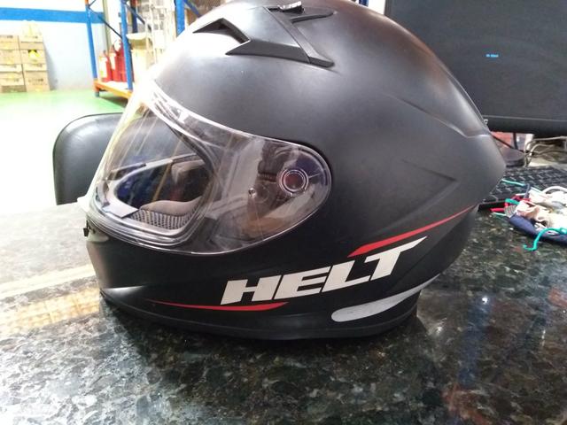 Capacete