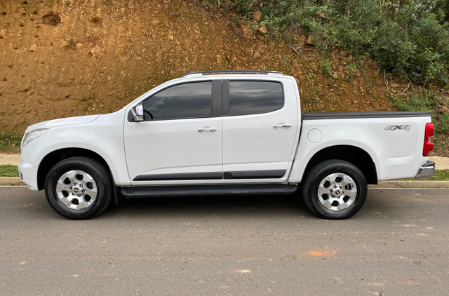S10 LTZ 2014 4x4 Diesel aut - Foto 5