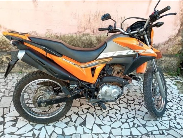 HONDA NXR 160 LARANJA