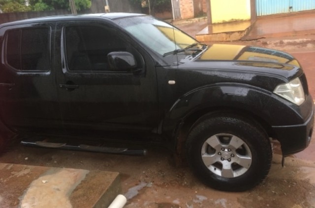 NISSAN FRONTIER 4X4