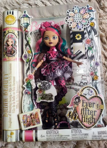 Boneca Ever After High Rosabella Beauty Wave 1