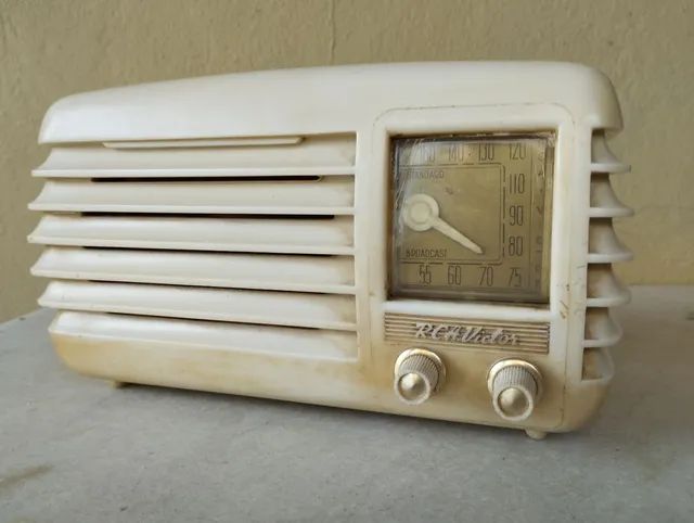 Rádio antigo RCA Victor 