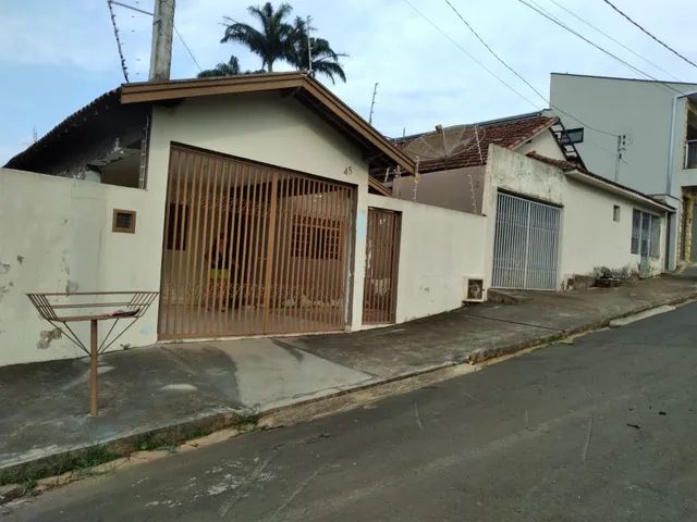Captação de Casa a venda na Travessa Quatro de Abril, Centro, Rio das Pedras, SP