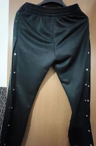 Calça Adidas TAM P coleção exclusiva - Foto 4