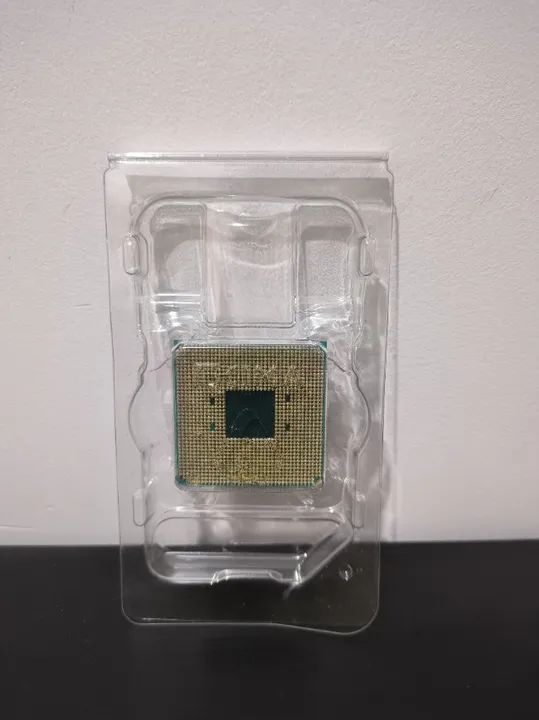 Processador AMD Ryzen 5 3400g Com Placa de video Vega AM4 - Foto 2