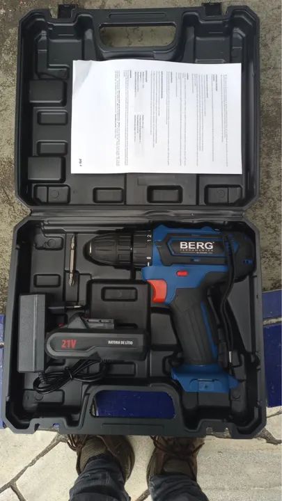 Parafusadeira e Furadeira Sem fio Bivolt 21v Marca Berg - Foto 3