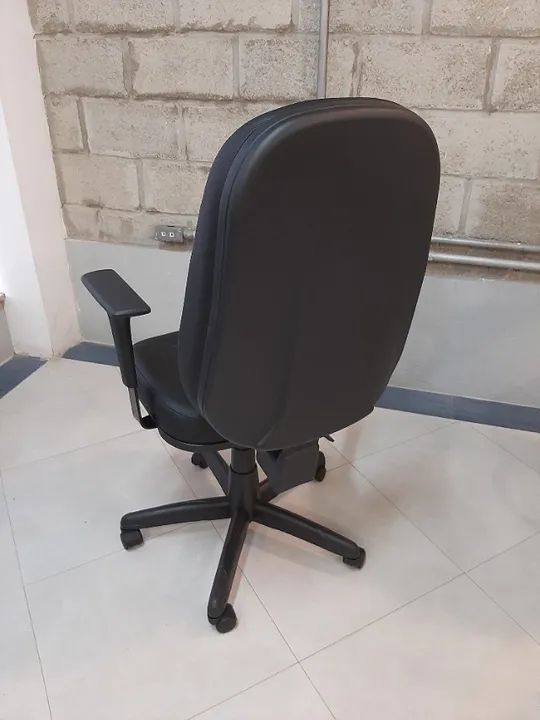 Cadeira Operativa Presidente - Foto 4