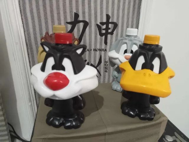Lote Squeeze 3d Looney Tunes - Oficiais ( ler descrição)