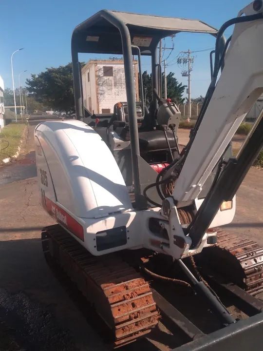 Mini escavadeira bob cat 2011 com nf - Foto 2