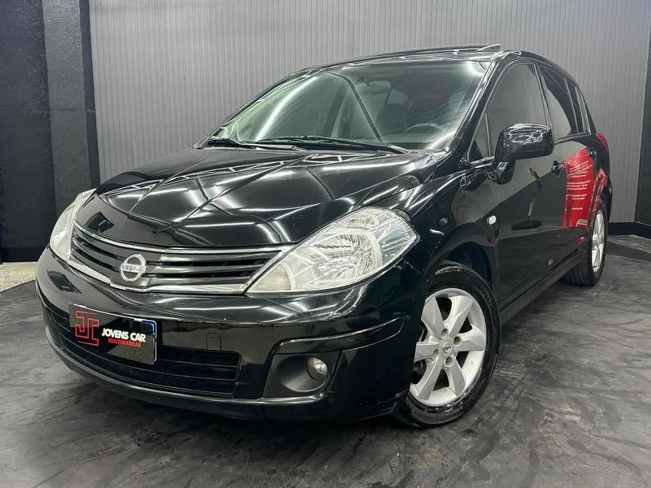 NISSAN TIIDA 2011 Usados e Novos
