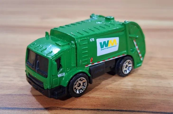 Matchbox Trash Truck - MBX Metal 2007 (Loose)