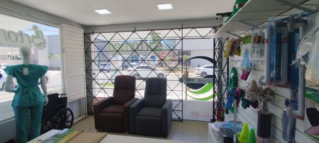 Grade de Proteção em metalon (3,70 x 2,40) com porta e fechadura