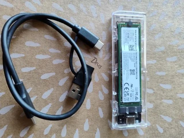 SSD MV ME de 256GB com Case e Cabo USB-C - Foto 3