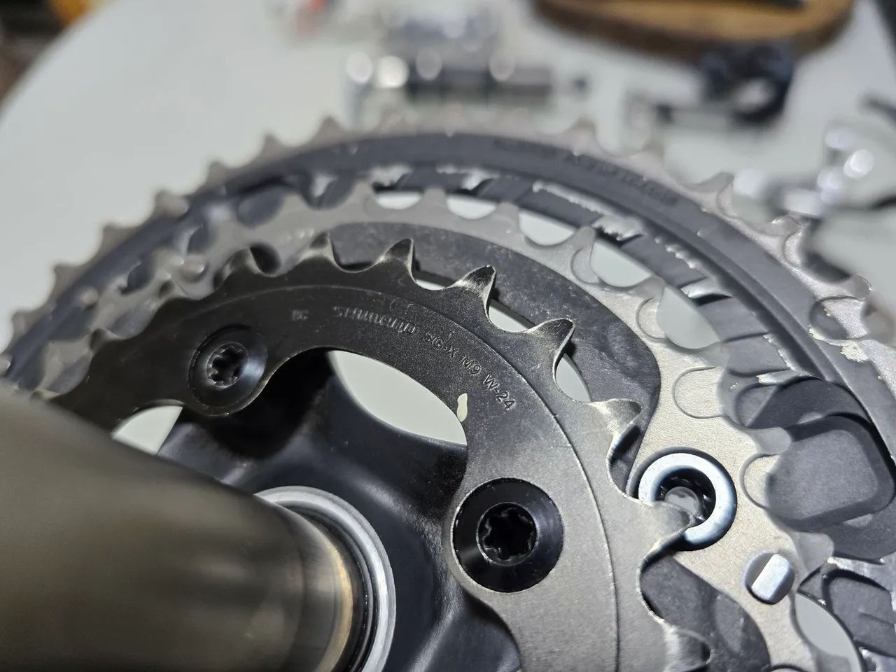 Pedivela Shimano XTR M970 com movimento central XTR - Ciclismo