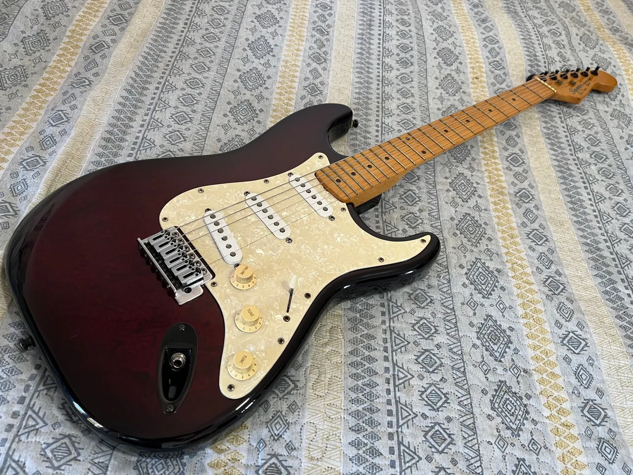 squier stratocaster standard squier stratocaster standard