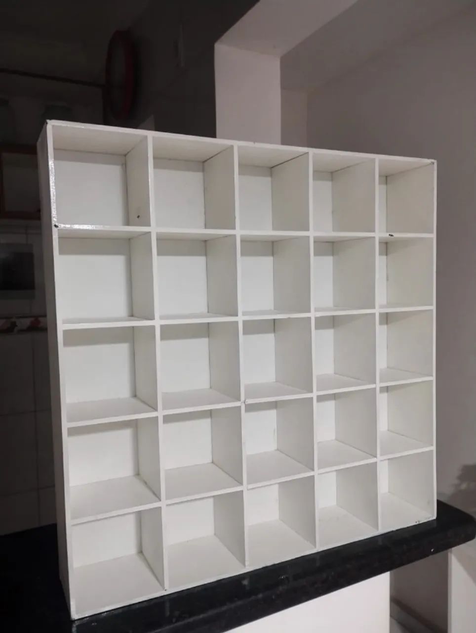 Armário Colmeia MDF Branco - Organização com Estilo e Praticidade!  - Foto 2