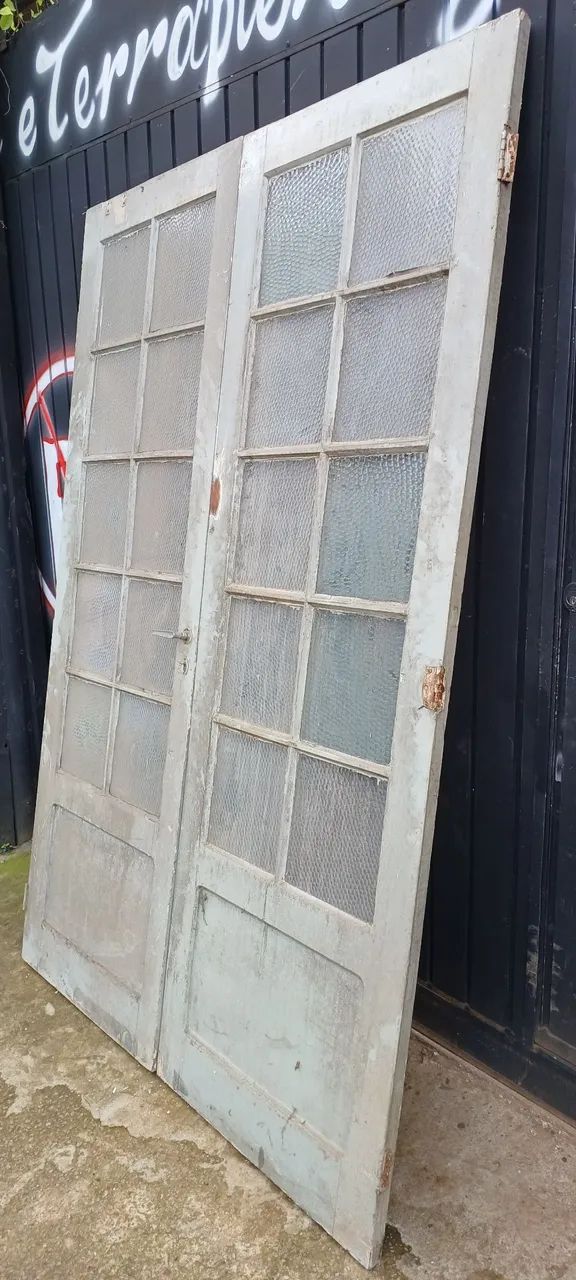 Folhas de Porta de madeira com vidro - 2 folhas ( SEM BATENTE ) - Foto 4